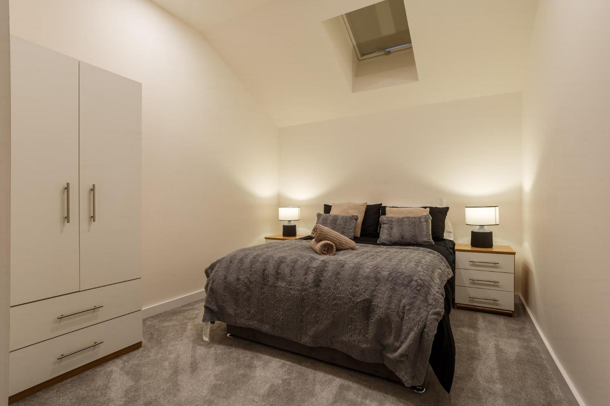 Modern And Cozy Two-Bed Apartment In Bradford Bradford  Esterno foto